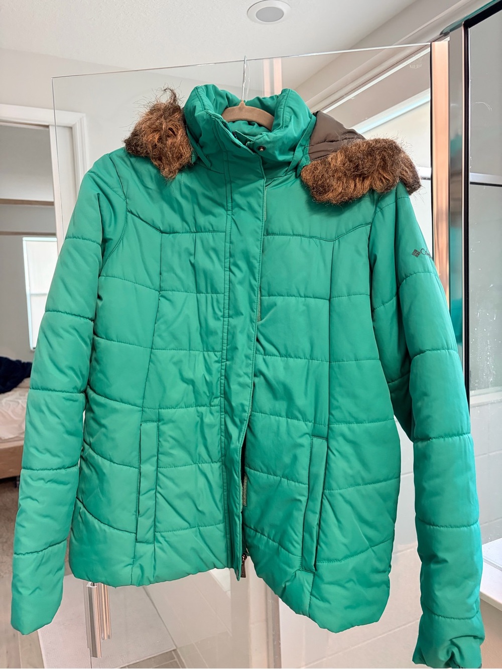 Columbia Teal Green Quilted Puffer Jacket with Faux Fur Trim